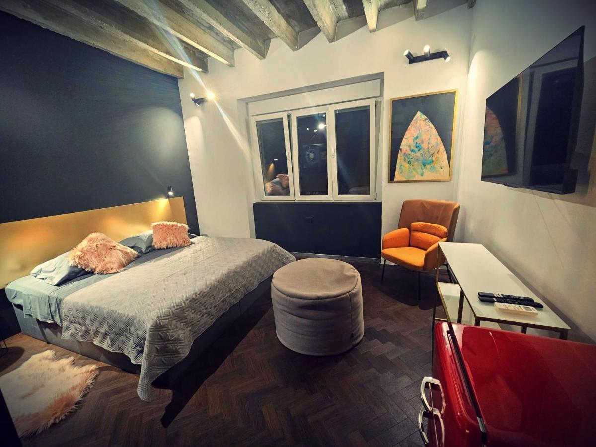 Booza 69 Luxury Rooms Split Buitenkant foto