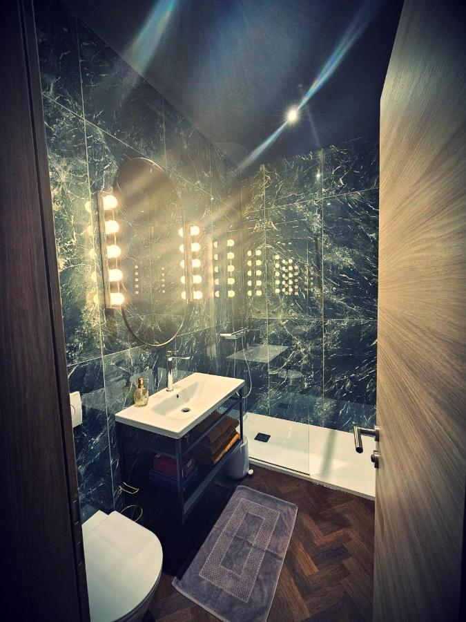 Booza 69 Luxury Rooms Split Buitenkant foto
