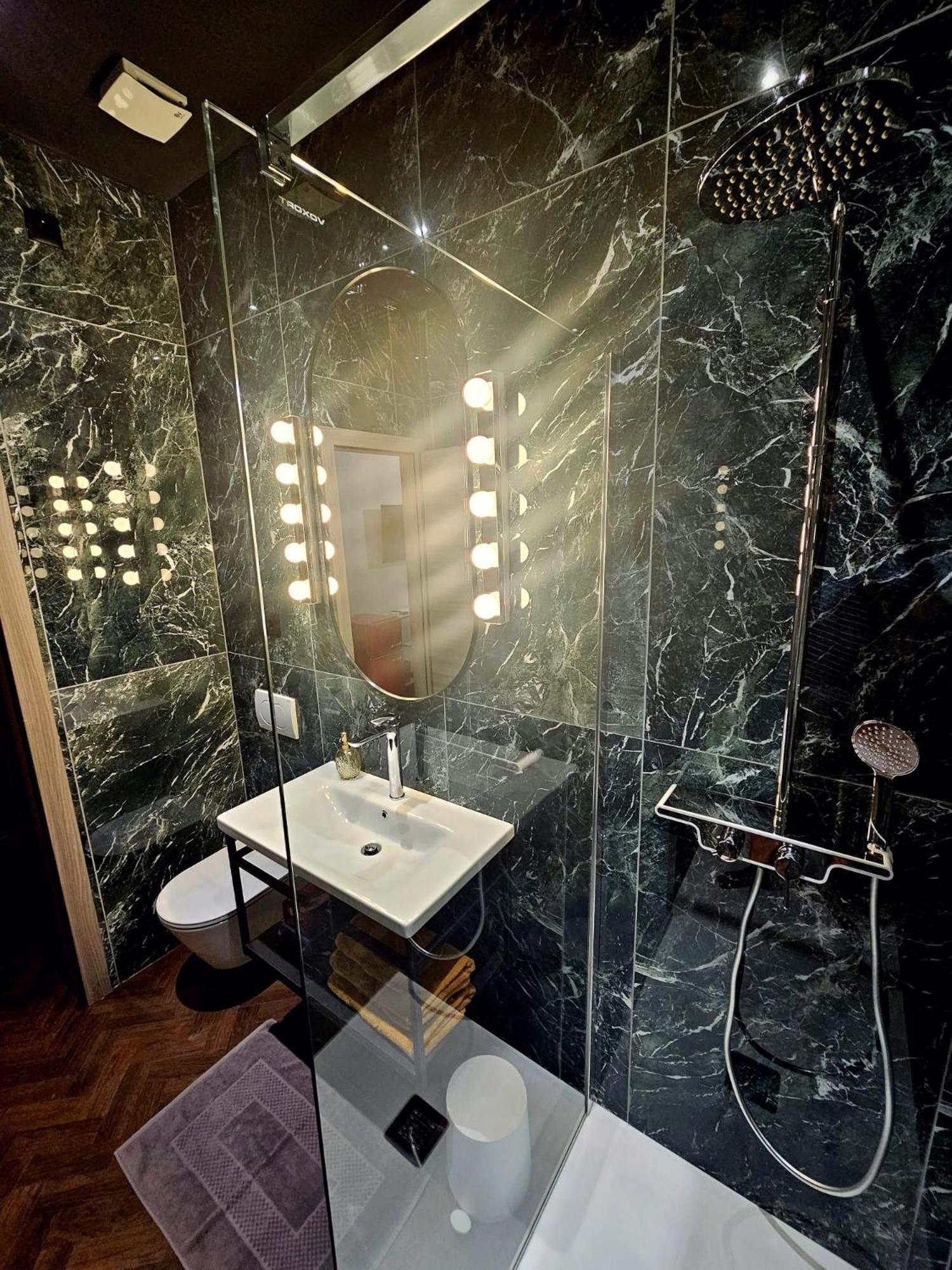 Booza 69 Luxury Rooms Split Buitenkant foto